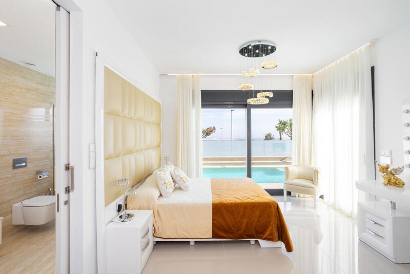 5 soverom Villa til salgs