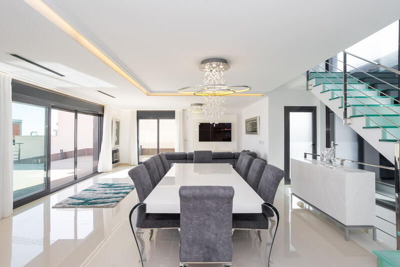 5 soverom Villa til salgs