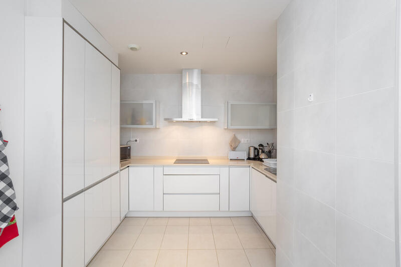 4 slaapkamer Appartement Te koop 4 slaapkamer Appartement Te koop