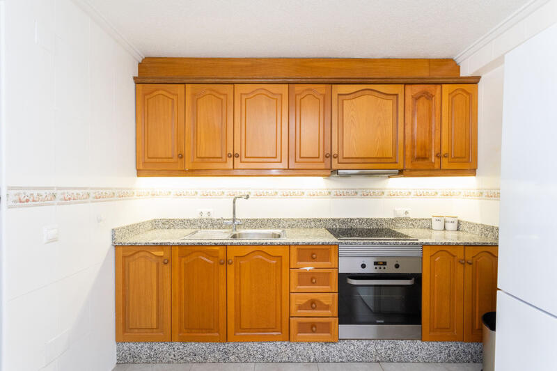 4 slaapkamer Gezinswoning Te koop