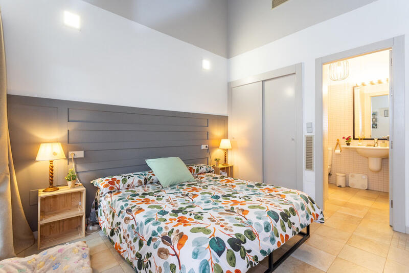 2 Cuarto Adosado en venta