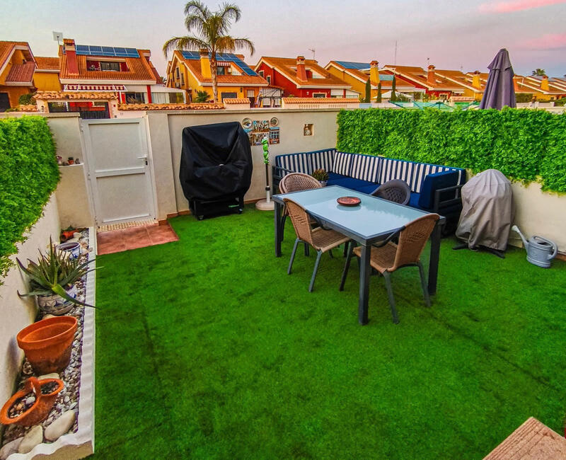 2 soveværelse Byhus til salg