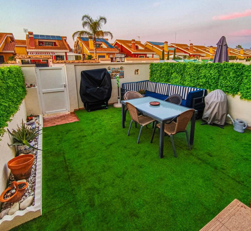 2 soveværelse Byhus til salg