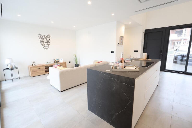 3 Schlafzimmer Villa zu verkaufen