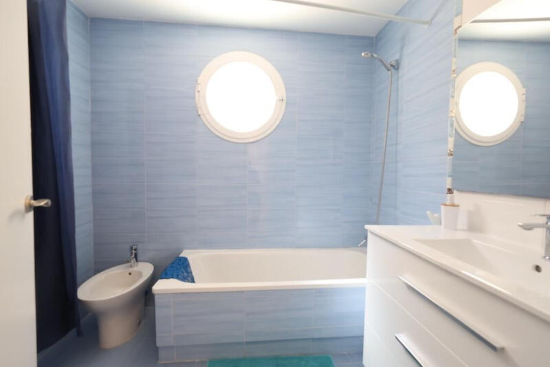 2 slaapkamer Appartement Te koop