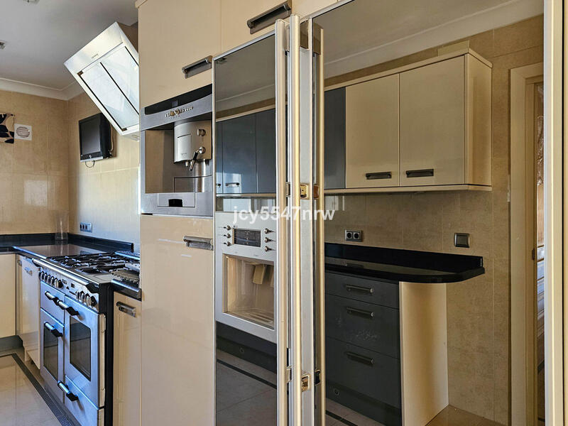 5 chambre Villa à vendre 5 chambre Villa à vendre