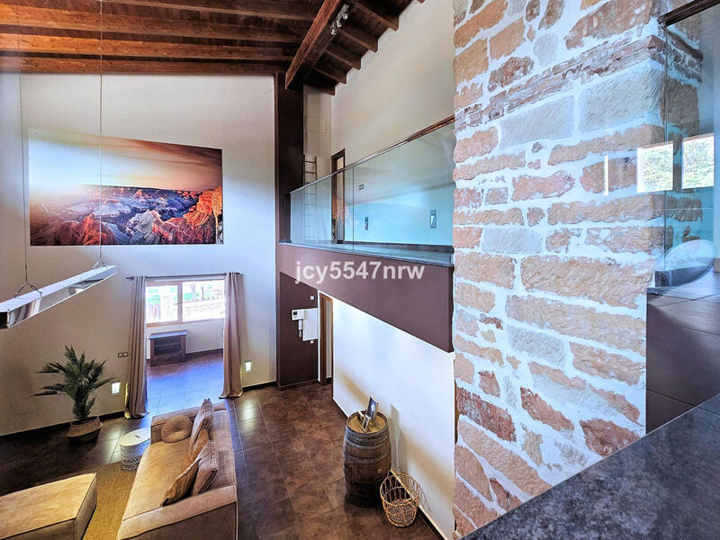 4 Schlafzimmer Landhaus zu verkaufen