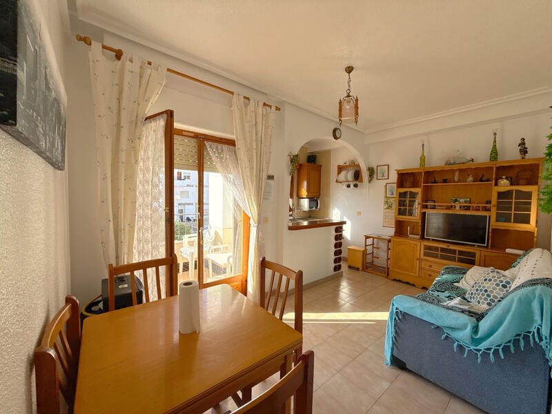 1 bedroom Apartment for sale