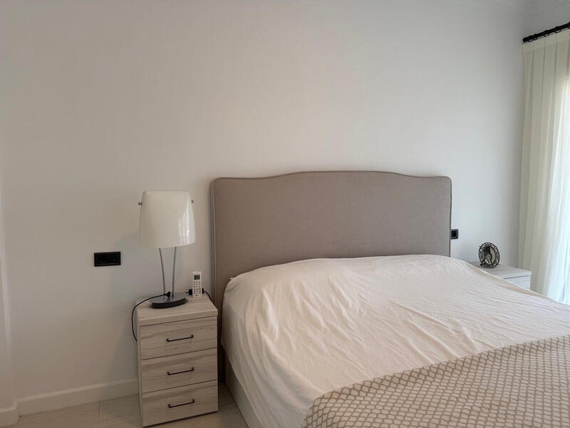 2 slaapkamer Appartement Te koop