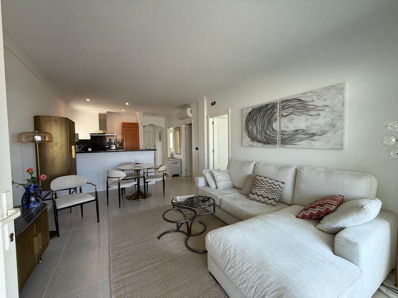 2 slaapkamer Appartement Te koop