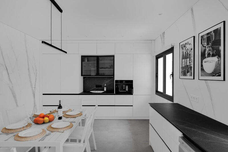 6 Schlafzimmer Villa zu verkaufen 6 Schlafzimmer Villa zu verkaufen