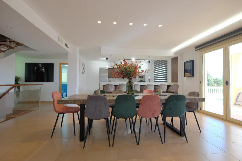 6 Schlafzimmer Villa zu verkaufen