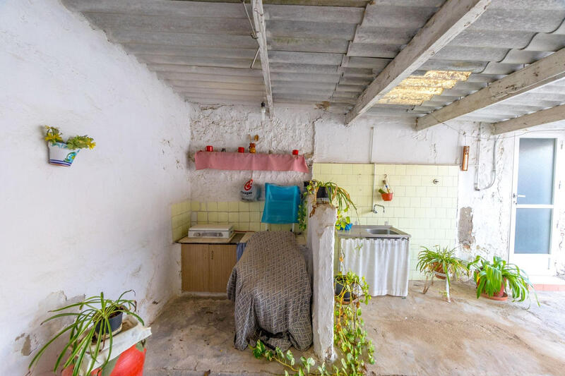 4 bedroom Country House for sale