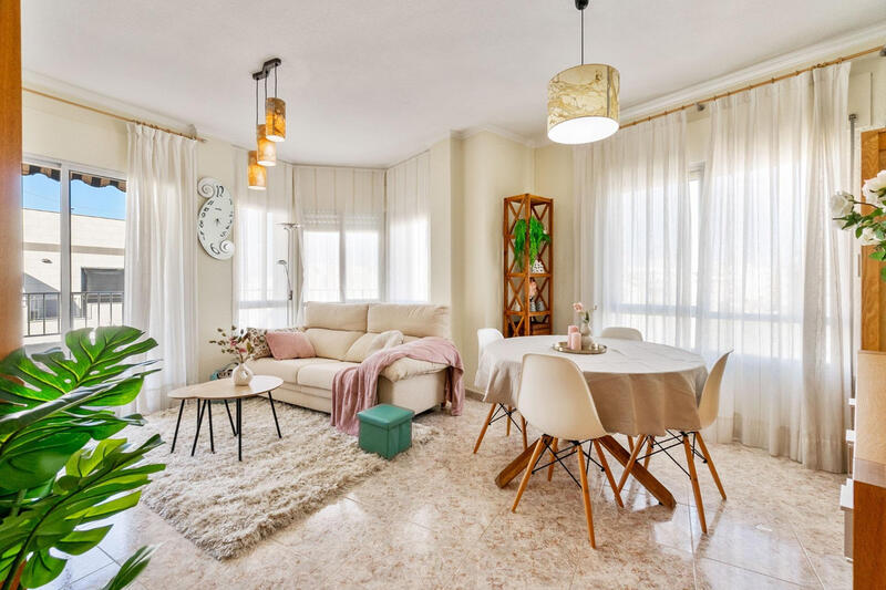 Appartement zu verkaufen in Torrevieja, Alicante