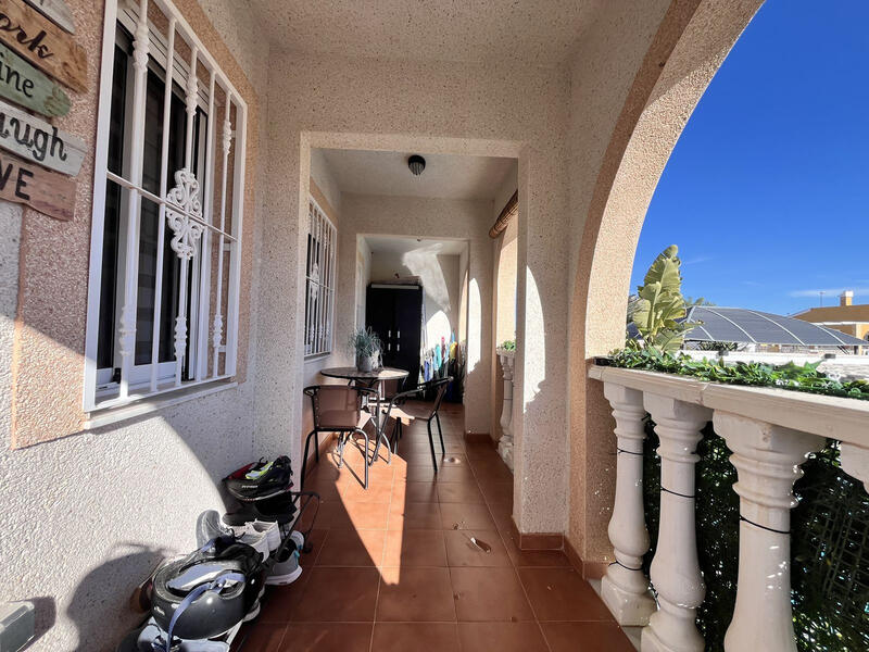 3 Cuarto Villa en venta