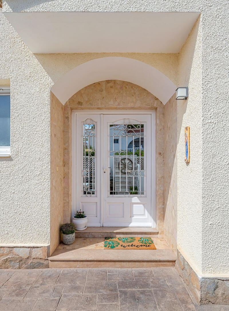 7 soveværelse Villa til salg 7 soveværelse Villa til salg