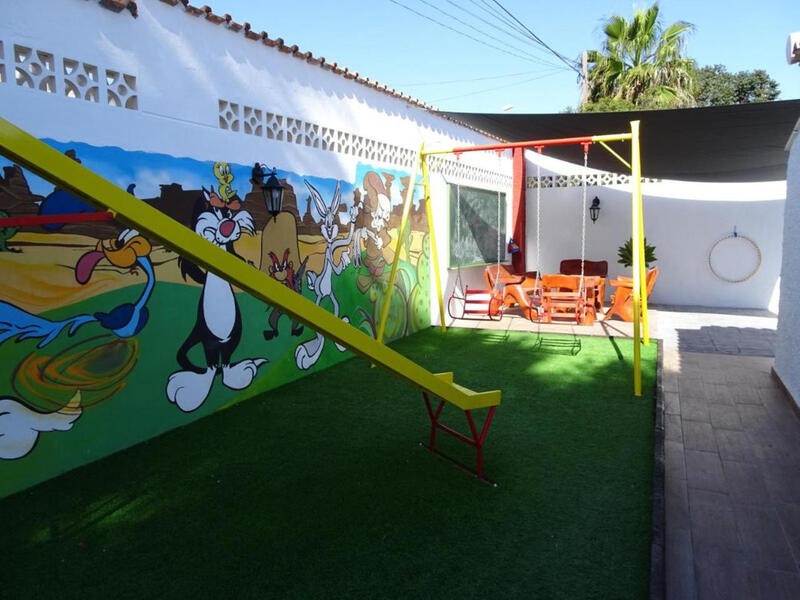 9 Schlafzimmer Villa zu verkaufen