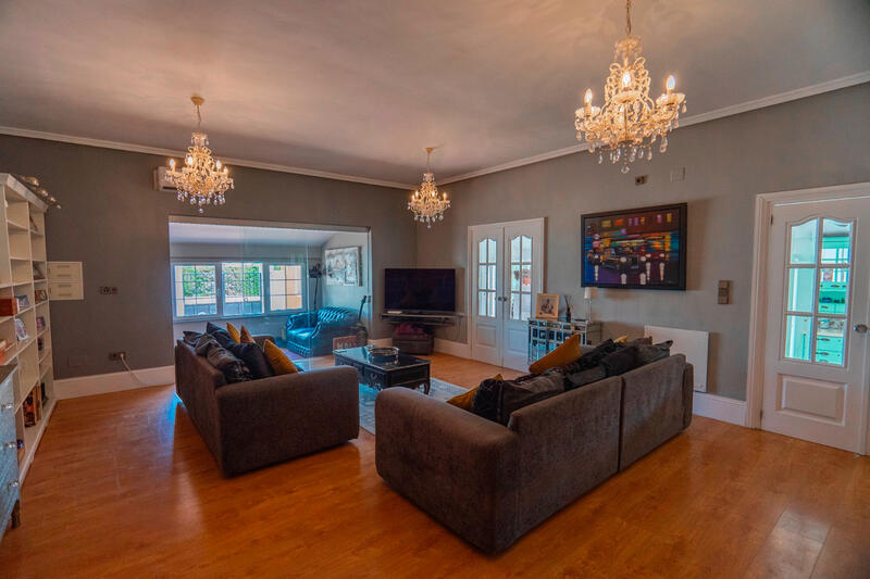 6 soveværelse Villa til salg 6 soveværelse Villa til salg