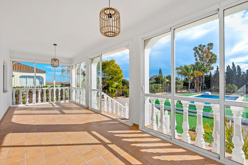 4 Cuarto Villa en venta