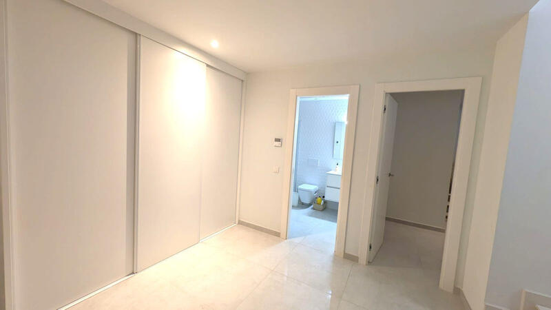 4 chambre Villa à vendre 4 chambre Villa à vendre