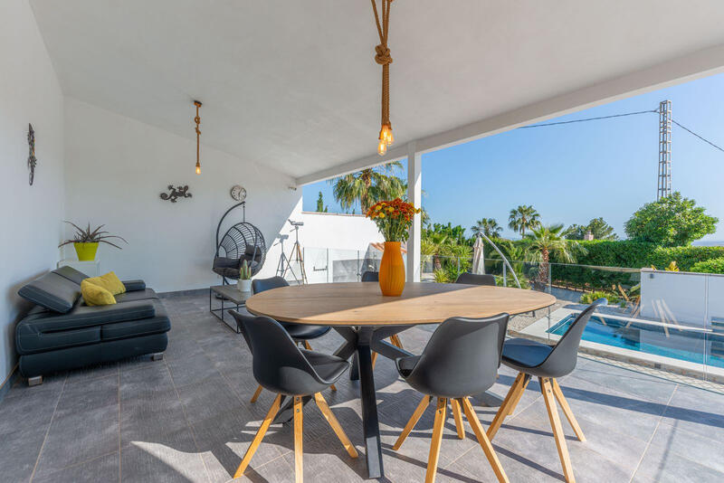 4 Schlafzimmer Villa zu verkaufen