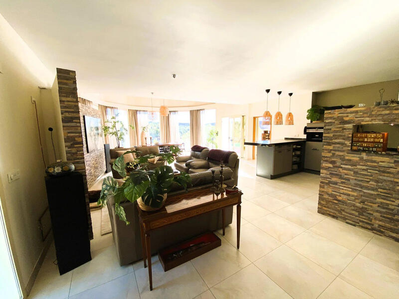 5 Schlafzimmer Villa zu verkaufen