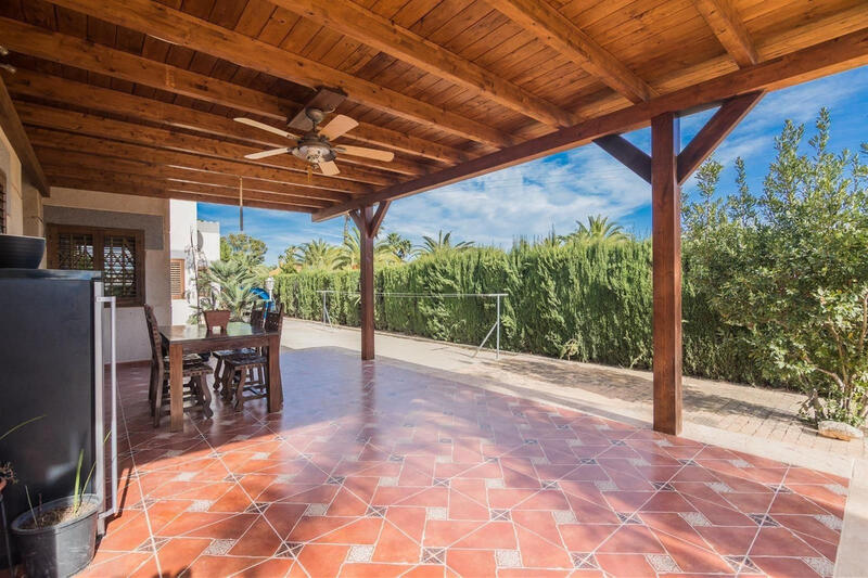 5 bedroom Villa for sale