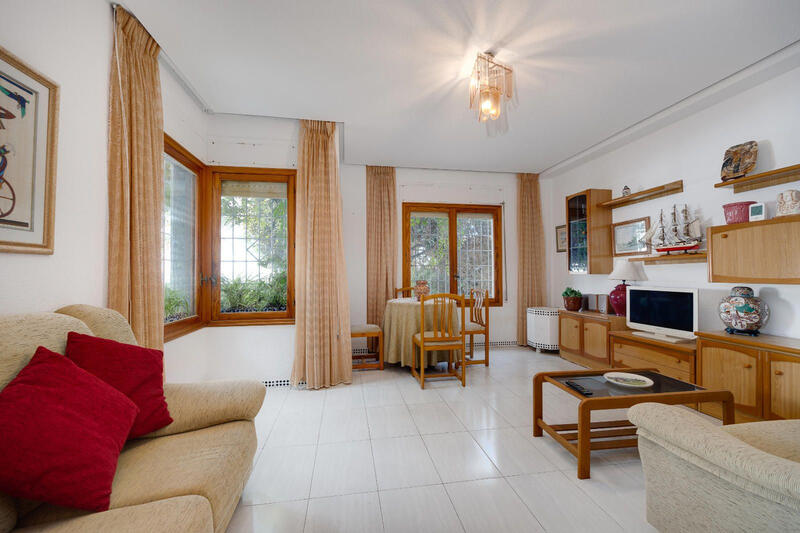 4 chambre Villa à vendre 4 chambre Villa à vendre