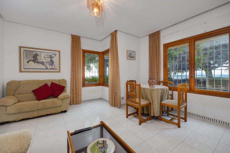 4 chambre Villa à vendre 4 chambre Villa à vendre