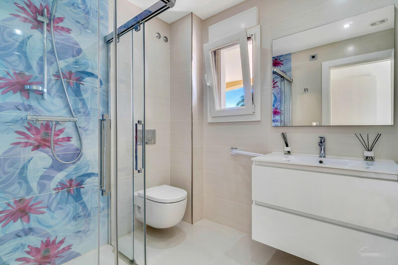 4 slaapkamer Villa Te koop