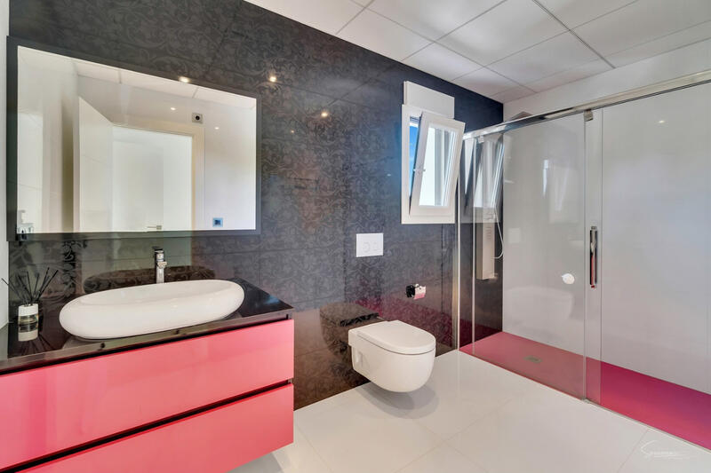 4 slaapkamer Villa Te koop