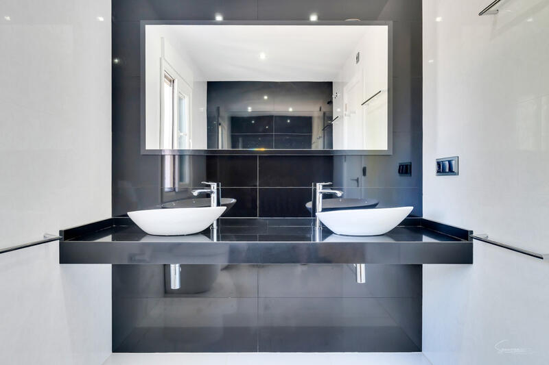 4 slaapkamer Villa Te koop