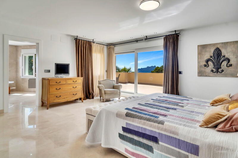 4 slaapkamer Villa Te koop