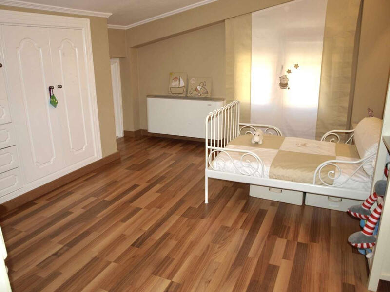 11 chambre Villa à vendre