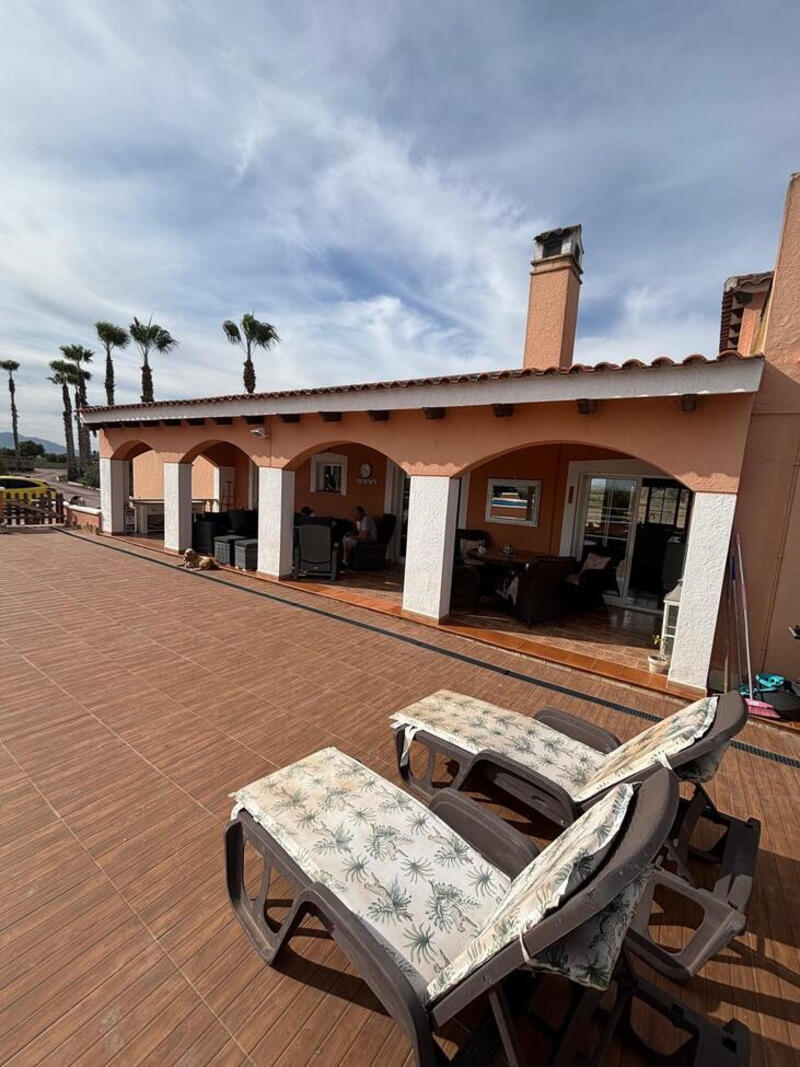 Casa de Campo en venta en Dolores, Alicante