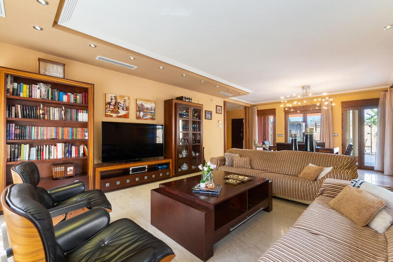 4 sovrum Villa till salu