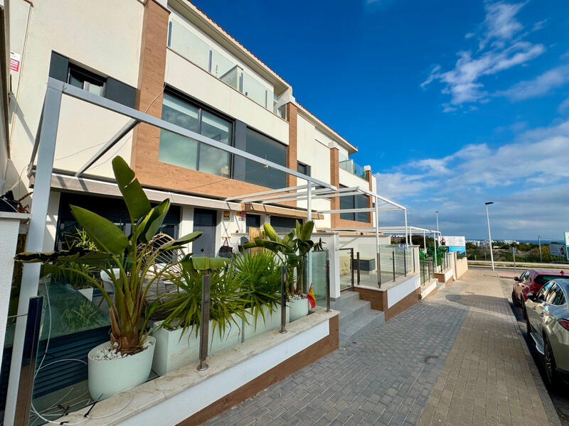 4 sovrum Villa till salu