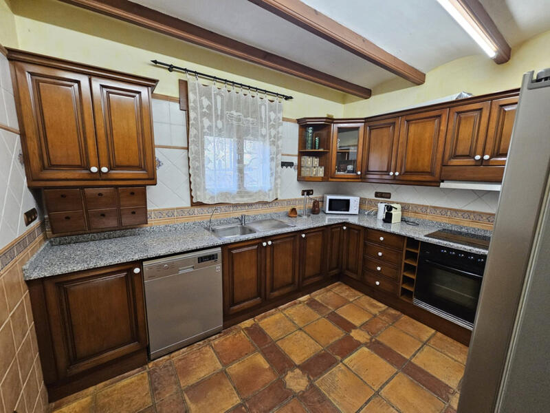 4 Cuarto Casa de Campo en venta