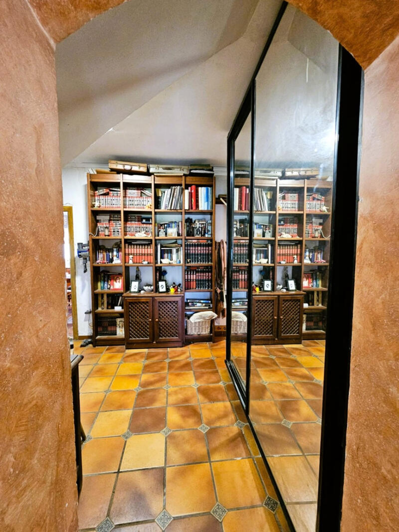 6 soveværelse Villa til salg