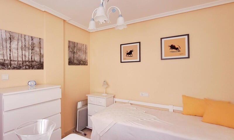 2 slaapkamer Appartement Te koop 2 slaapkamer Appartement Te koop