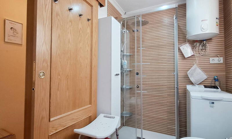 2 slaapkamer Appartement Te koop 2 slaapkamer Appartement Te koop