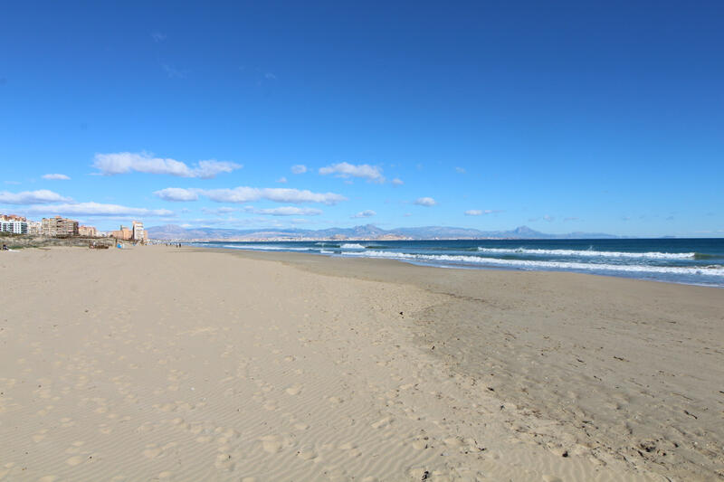 Apartamento en venta en Santa Pola, Alicante