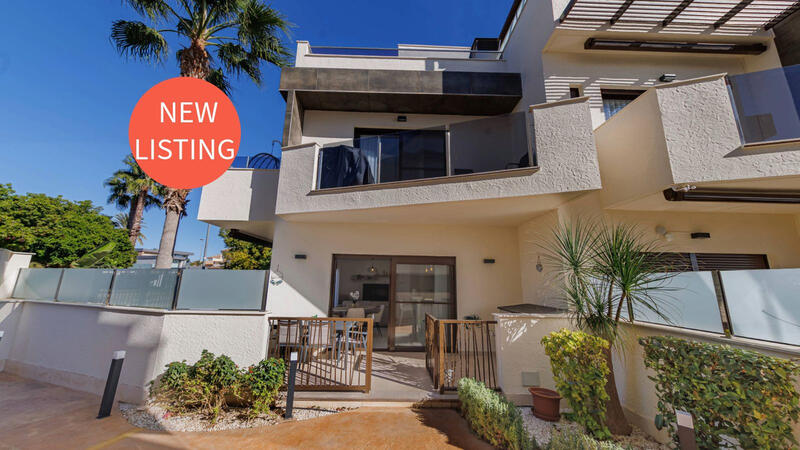 3 bedroom Townhouse for sale 3 bedroom Townhouse for sale