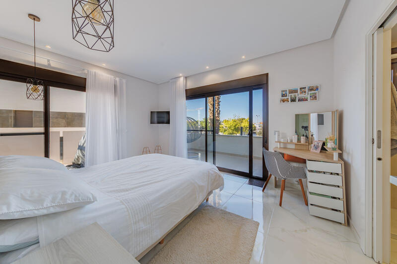 3 bedroom Townhouse for sale 3 bedroom Townhouse for sale