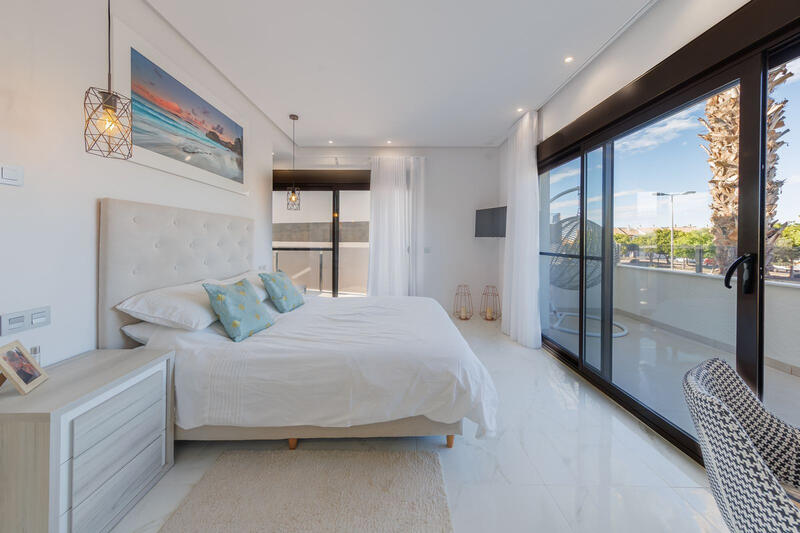 3 bedroom Townhouse for sale 3 bedroom Townhouse for sale