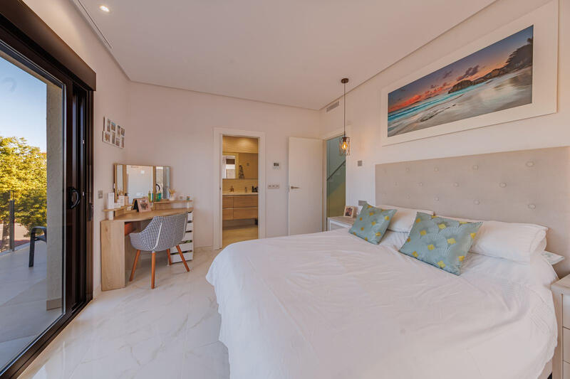 3 bedroom Townhouse for sale 3 bedroom Townhouse for sale