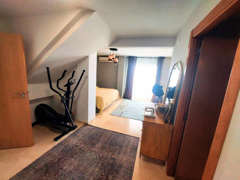 5 bedroom Villa for sale