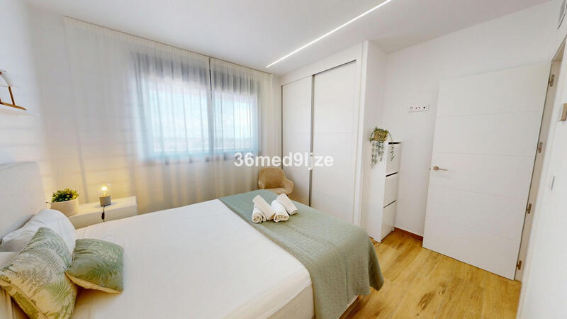 2 bedroom Apartment for sale