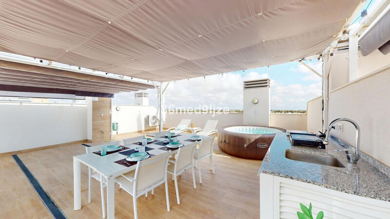 2 bedroom Apartment for sale