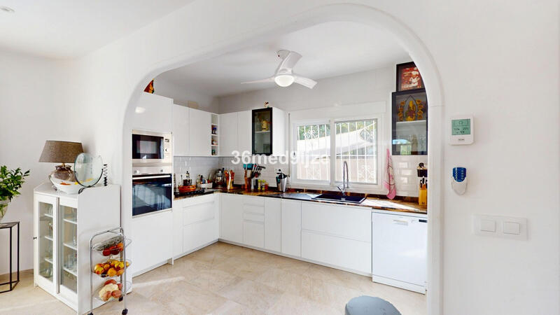 5 slaapkamer Villa Te koop